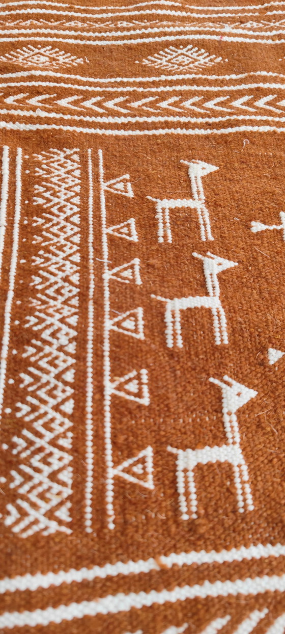 Image 1 of Tapis Kilim Marron Et Blanc À Motifs Gazelles