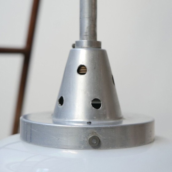 Image 1 of Suspension vintage en verre opale bicolore, holophane, France 1950