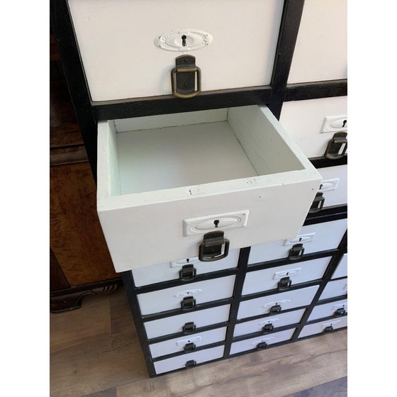 Image 1 of Commode industrielle vintage en pin avec 40 tiroirs, Hongrie, années 1950