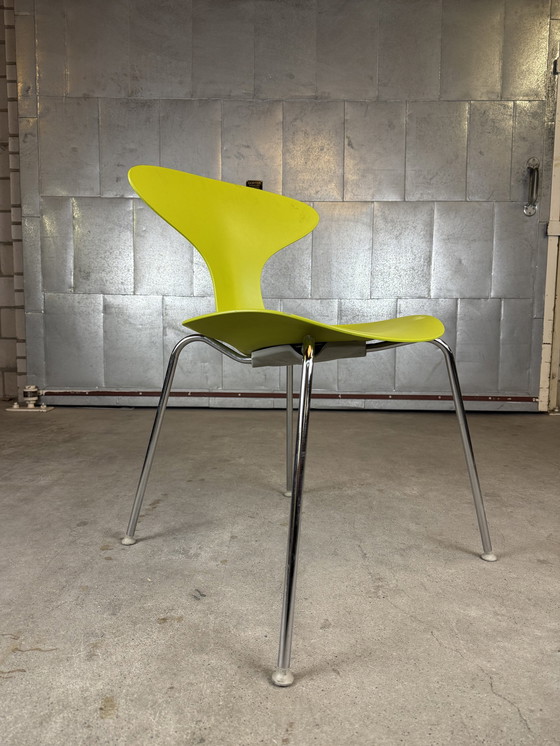 Image 1 of 3X Bernhardt Design, chaises Orbit par Ross Lovegrove