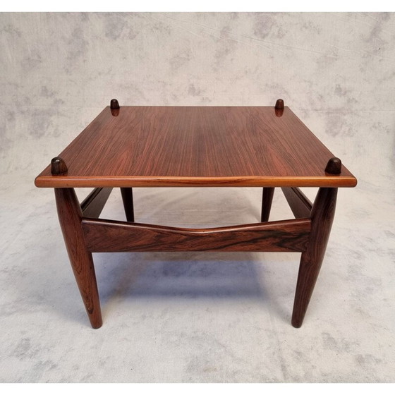 Image 1 of Paire de tables basses vintage en bois de rose n 272 par Illum Wikkelsø, 1950