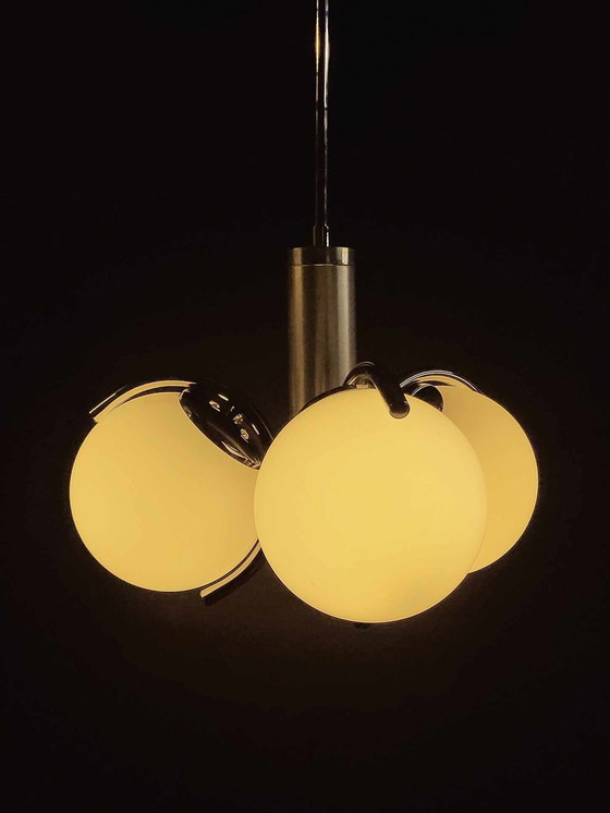 Image 1 of Lustre Design Delmas 1970