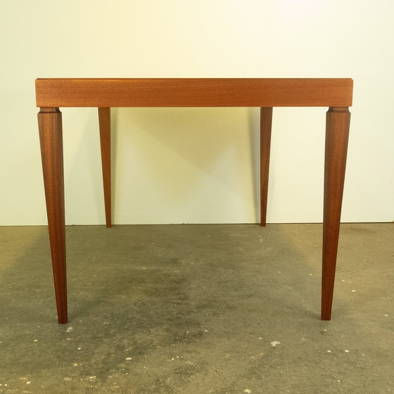 Image 1 of Table de salle à manger extensible, teck, années 1960