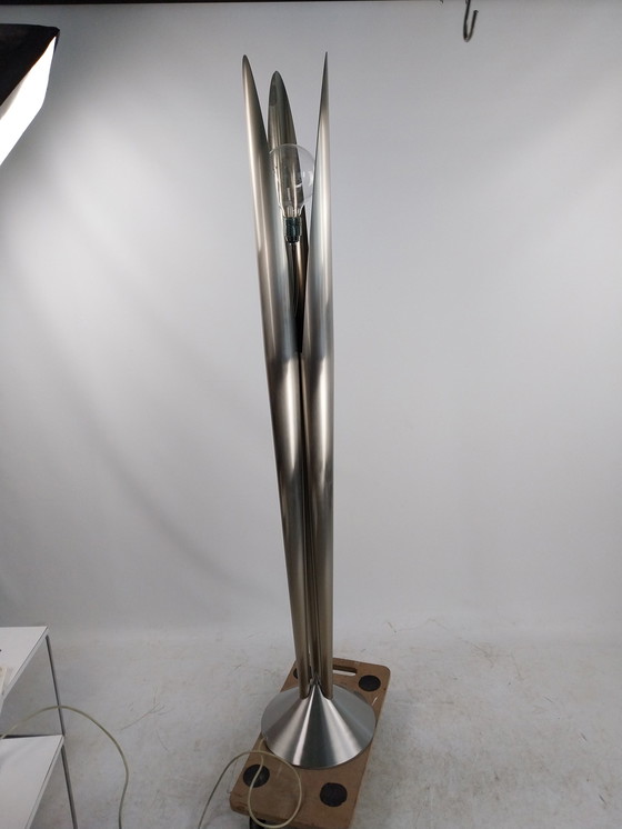 Image 1 of 1 X Lampadaire en acier inoxydable brossé Tuttle Made In Italy 1990's