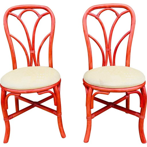Paire de chaises vintage en rotin rouge et tissu