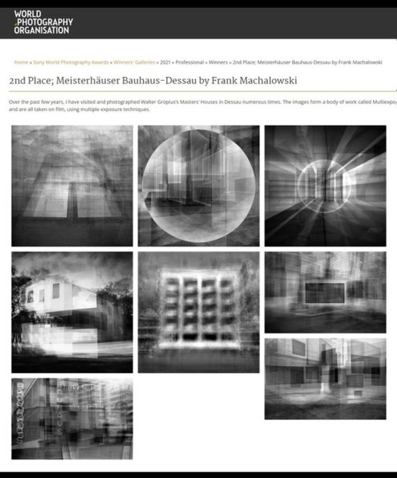 Image 1 of Bauhaus Dessau : Photographie architecturale encadrée, signée et numérotée de Frank Machalowski.