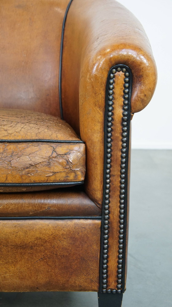 Image 1 of Fauteuil club en peau de mouton