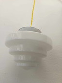 Suspension Skyscraper Art Déco En Opaline Blanche