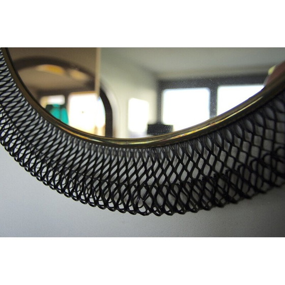 Image 1 of Miroir vintage des Vereinigte Werkstätten, années 1950