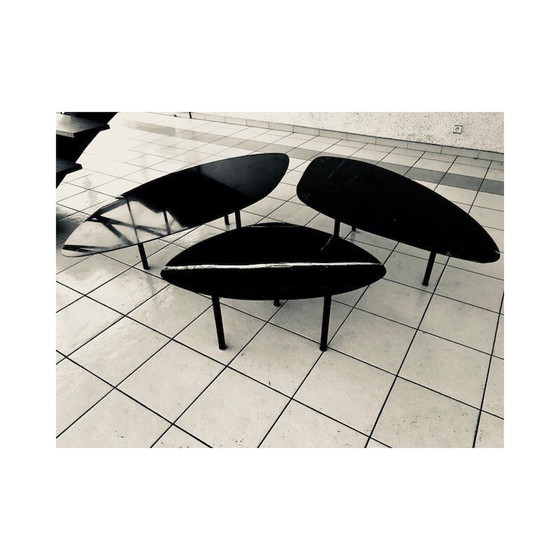 Image 1 of Ensemble de 3 tables en marbre noir - années 1980