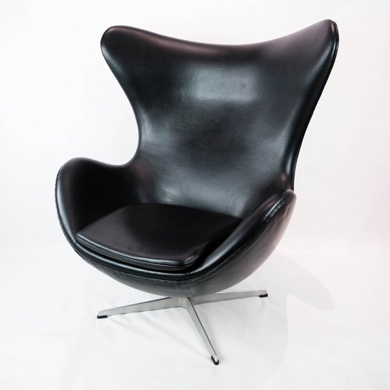 Image 1 of Vintage Fauteuil en cuir noir The Egg modèle 3316 par Arne Jacobsen pour Fritz Hansen, 1958