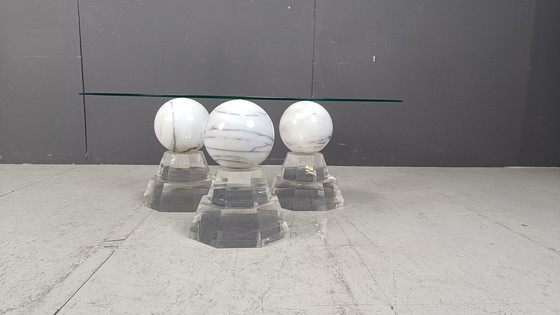 Image 1 of Table basse sphérique en marbre par Roche Bobois, 1980S