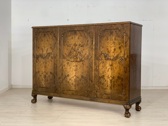 Image 1 of Armoire à linge antique armoire highboard vers 1900