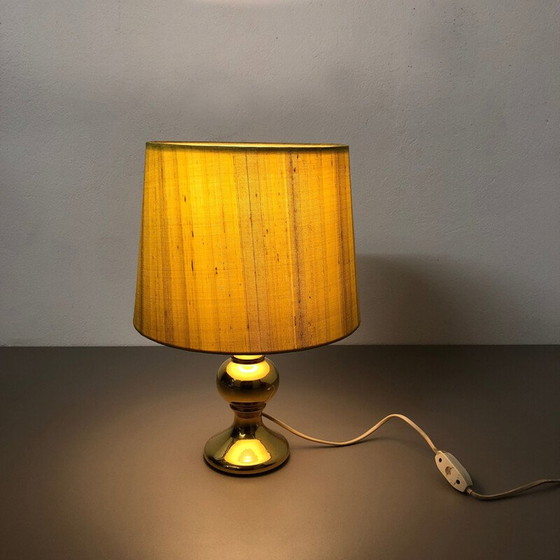 Image 1 of Lampe vintage en soie jaune et verre par Uno et Östen Kristiquil pour Luxus Vittsjö, Suède 1970