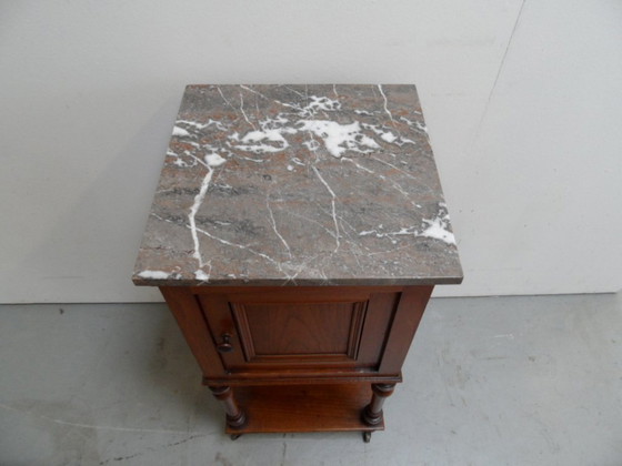 Image 1 of Table de chevet vintage