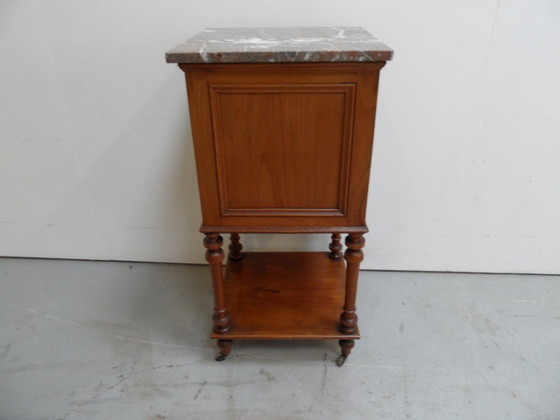Image 1 of Table de chevet vintage