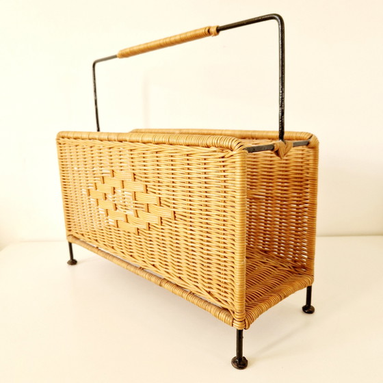 Image 1 of Panier de lecture vintage 60's Porte-magazines