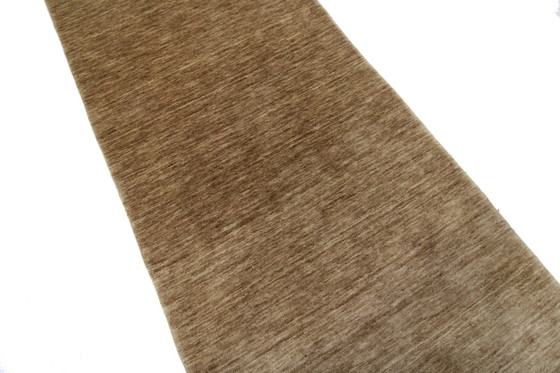 Image 1 of Tapis moderne Gabbeh Loom Unicolore noué à la main 397 X 74 cm Nouveau tapis