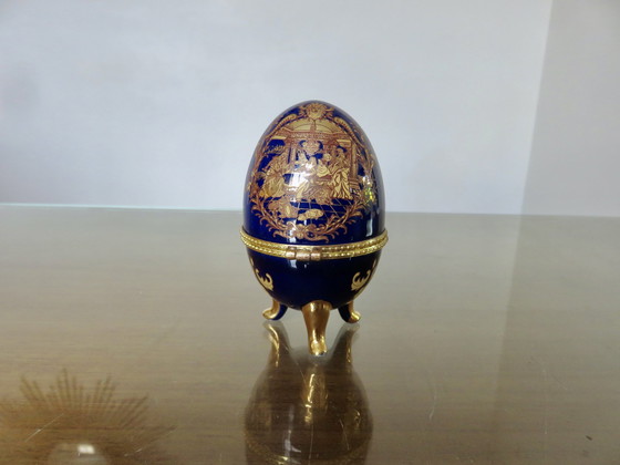 Image 1 of Ensemble De 19 Boites Oeuf En Porcelaine Et Laiton, 1980