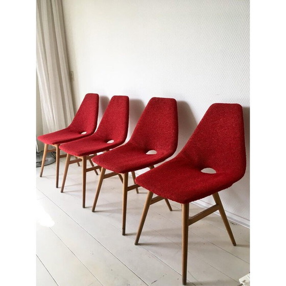Image 1 of Ensemble de 4 chaises vintage en tissu rouge de Burian et Szek, 1950