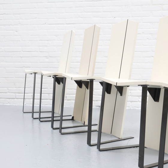 Image 1 of Chaises de salle à manger postmodernes '80S