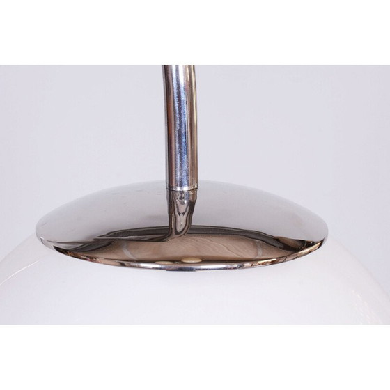 Image 1 of Lampadaire vintage Bauhaus en acier et verre de lait, Tchécoslovaquie 1930