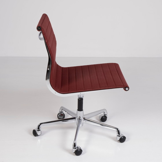 Image 1 of Icf Chaise De Bureau Eames