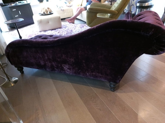 Image 1 of Authentique Chaisse Longue en velours violet, en bon état