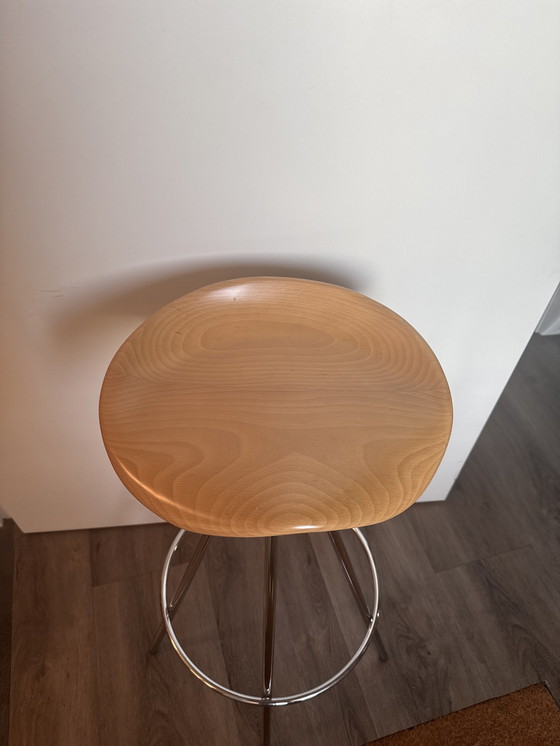 Image 1 of 2 magnifiques tabourets de bar design