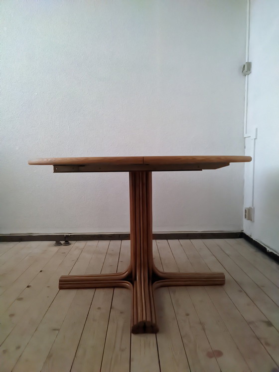 Image 1 of Pastoe Table de salle à manger design des années 70