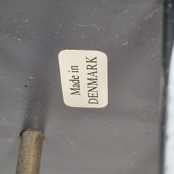 Image 1 of Ensemble de 3 tables triangulaires vintage en contreplaqué et métal pour Pin-Age, Danemark 1980