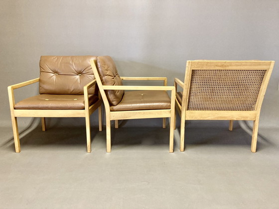 Image 1 of Suite de Trois Fauteuils Cuir Design Scandinave "Bernt Petersen" 1960