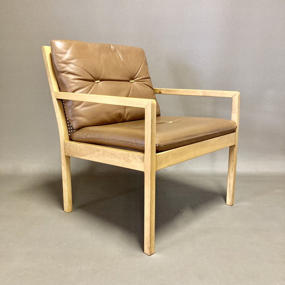Image 1 of Suite de Trois Fauteuils Cuir Design Scandinave "Bernt Petersen" 1960