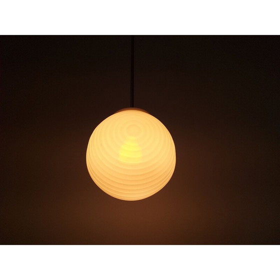 Image 1 of Lampe suspendue vintage en verre 1970