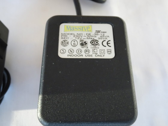 Image 1 of Lampe de table massive