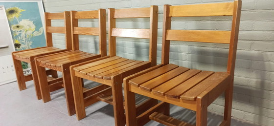 Image 1 of 4 X chaises de salle à manger vintage en pin massif