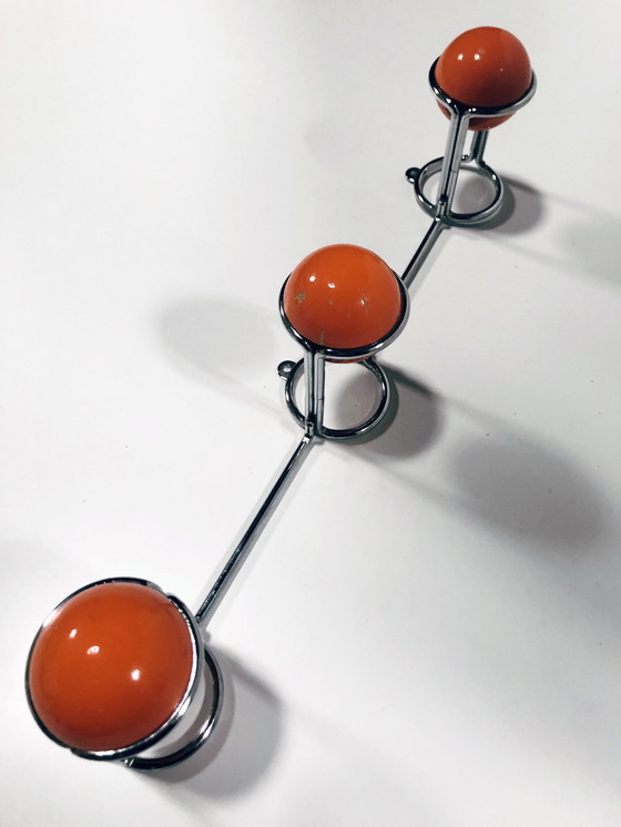 Image 1 of Portemanteau Vintage • Acier Chromé & Bois • Space Age • 1970