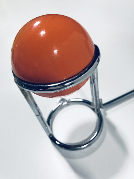 Image 1 of Portemanteau Vintage • Acier Chromé & Bois • Space Age • 1970