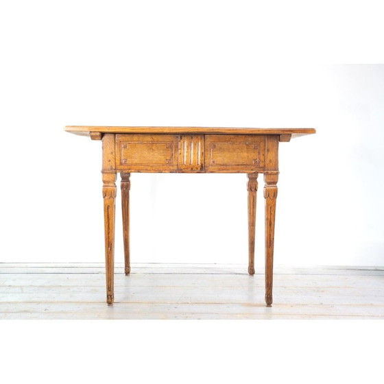 Image 1 of Table d'appoint vintage en chêne