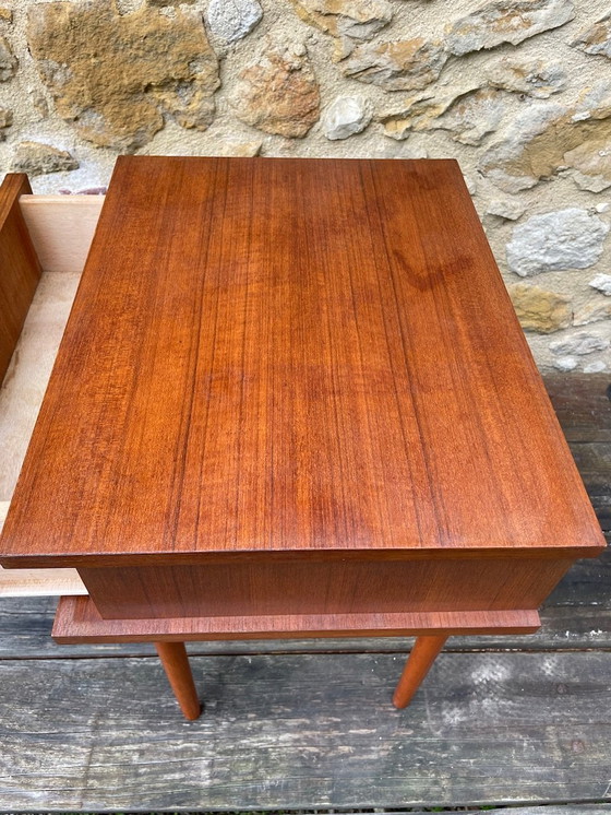 Image 1 of Table de chevet de style scandinave, Mid Century, années 1960