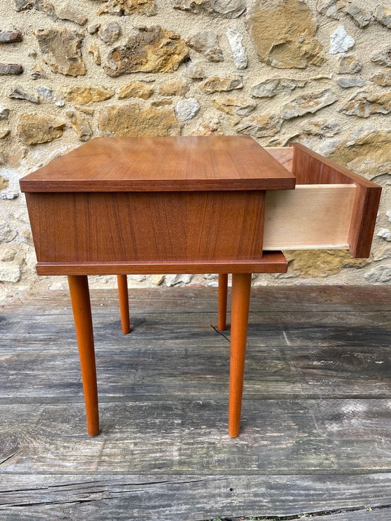 Image 1 of Table de chevet de style scandinave, Mid Century, années 1960