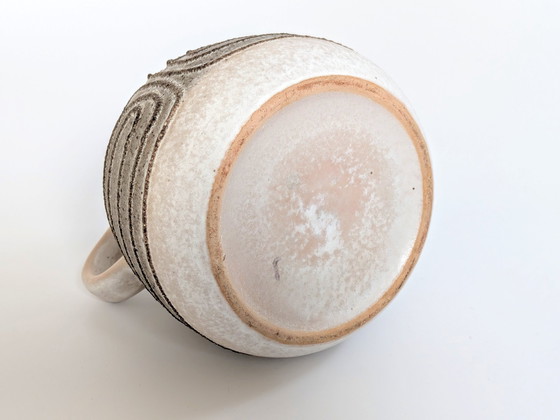 Image 1 of Vase en céramique du milieu du siècle | Pichet Veb Halbensleben | Poterie d'Allemagne de l'Ouest 1960's