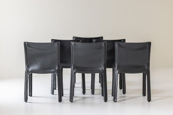 Image 1 of Ensemble de six chaises de salle à manger à cabine '413' par Mario Bellini pour Cassina, Italie 1977.