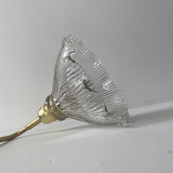 Image 1 of Ancienne Lampe Potence Laiton Et Verre Prismatique Xxl 