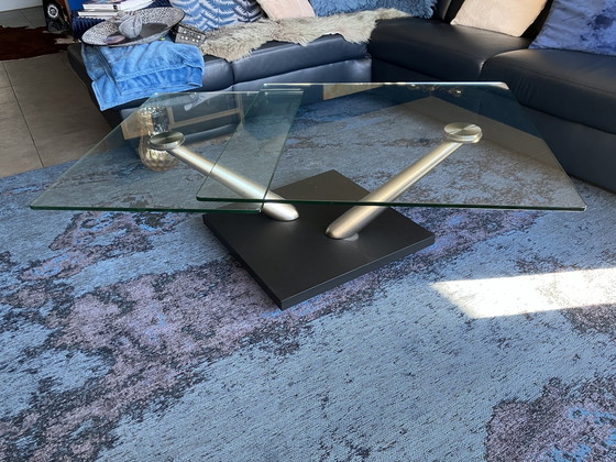 Image 1 of Table basse moderne en verre