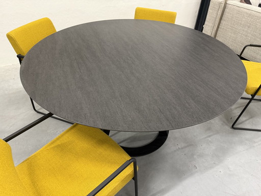 Harvink Fier Table de salle à manger ronde en céramique Basalt Satin D150