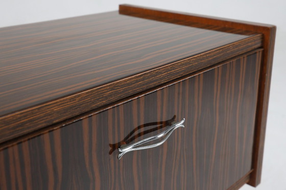 Image 1 of Table de nuit vintage en bois avec détails chromés, Belgique, années 1960