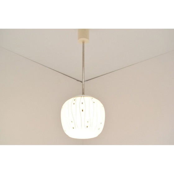 Image 1 of Suspension vintage en verre et métal, Tchécoslovaquie 1960