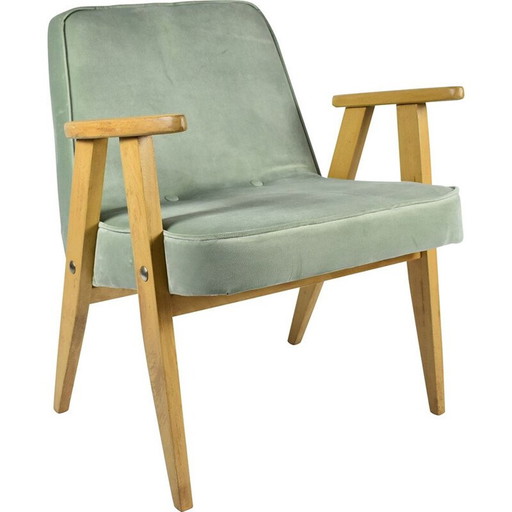 Fauteuil 366 en velours menthe vintage de J. Chierowski 1962