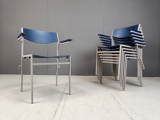 Fauteuils empilables minimalistes en métal et contreplaqué par Gijs Van Der Sluis, ensemble de 6
